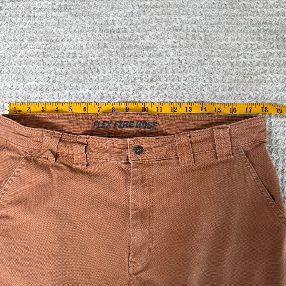 Duluth Trading Flex Fire Hose Cargo Pants Mens Tag 38x28 Rust Brown Workwear - Picture 8 of 10